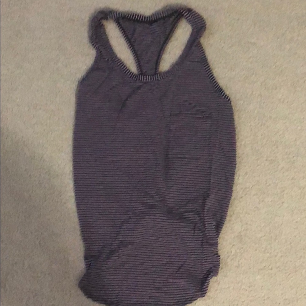 Lululemon tank, size 6